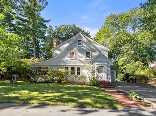 49 Pierrepont Rd, Newton, MA 02462