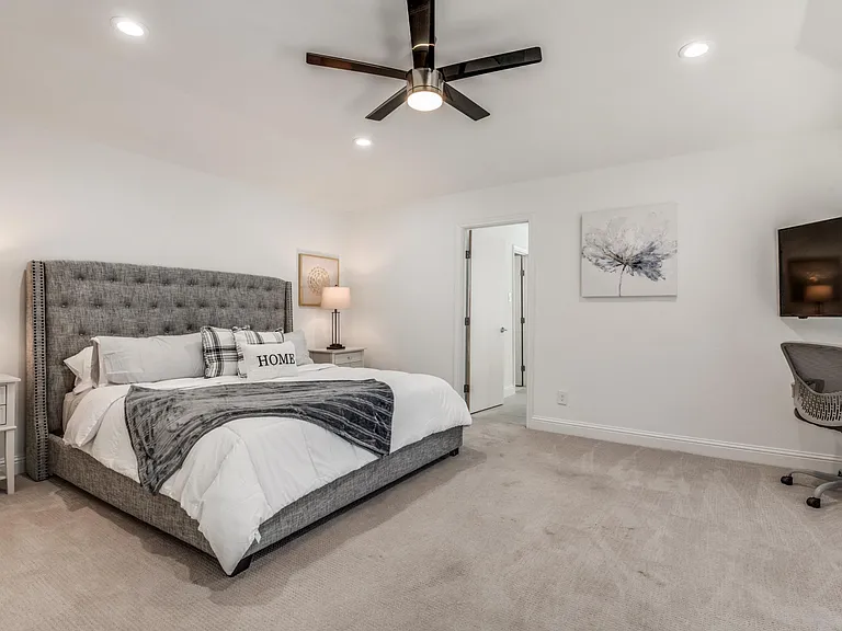 6922 La Manga Dr — Photo 46