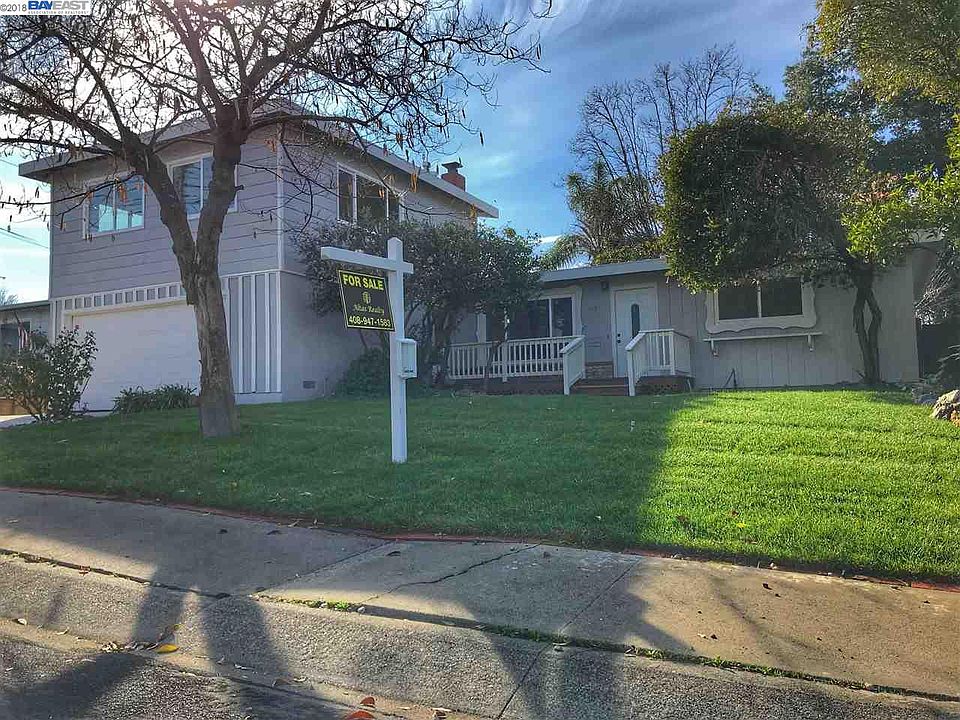 2nd image of 4318 Grammercy Ln