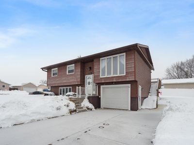 3824 Monterey Dr, Waterloo, IA, 50701