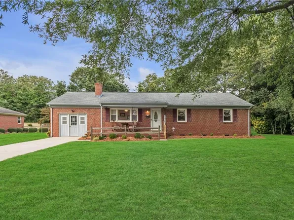 1713 Keeling Rd, Virginia Beach, VA 23455