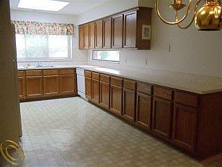 5th image of 38625 Birch Meadow Dr