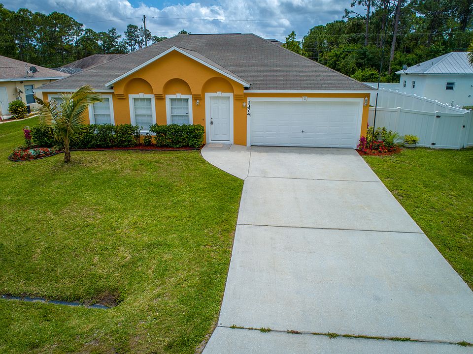 1st image of 1374 SW Paar Dr