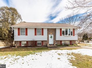2217 Ridgemont Dr, Finksburg, MD 21048