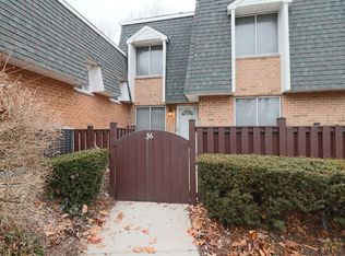36 Sagamore Hills Dr, Pt Jefferson Station, NY 11776