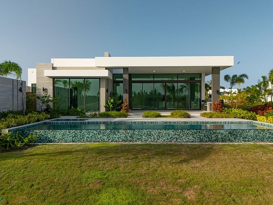 1st image of 88 The Isles Ii At Dorado Bch #88