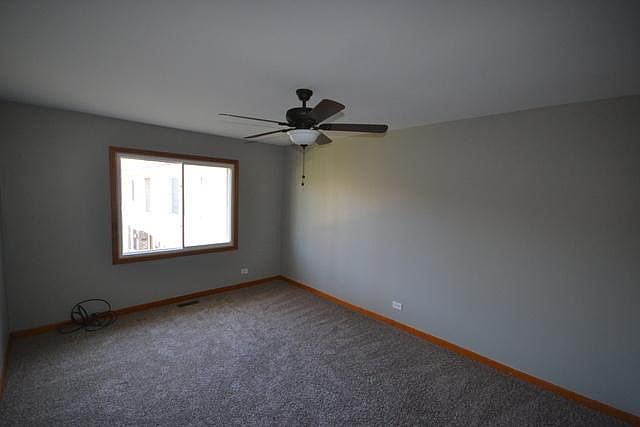 1st image of 3022 Roberts Dr APT 8
