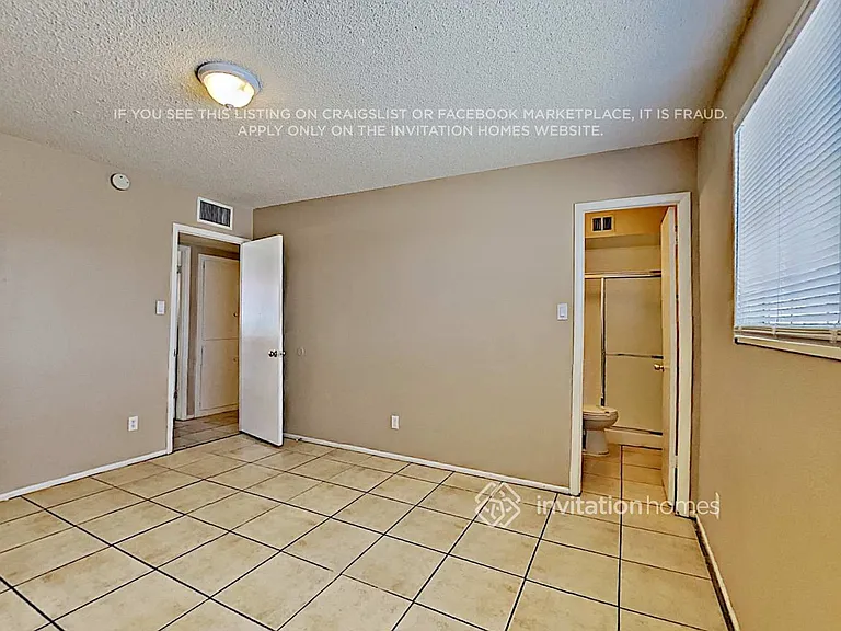 7502 W Indianola Ave — Photo 10