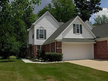 1st image of 612 Shady Maple Dr #1