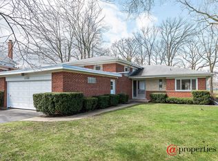 2738 Lincoln Ln, Wilmette, IL