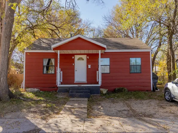 4243 E Whitney Ln, Wichita, KS 67210