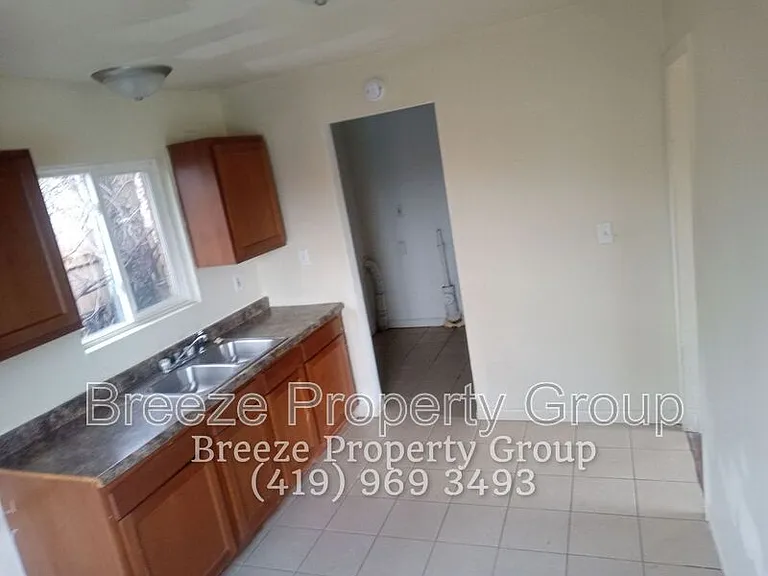 1531 Freedom St #B — Photo 3
