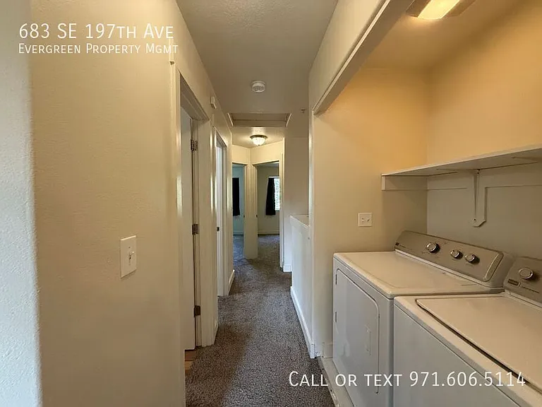 683 SE 197th Ave — Photo 36
