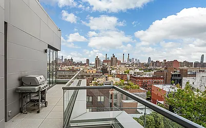 Rented by Manhattan Realty Group