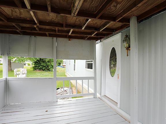4th image of 414 Joslen Blvd #45