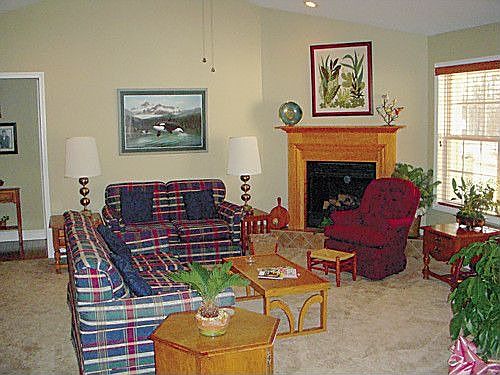 2nd image of 1003 Huron Dr