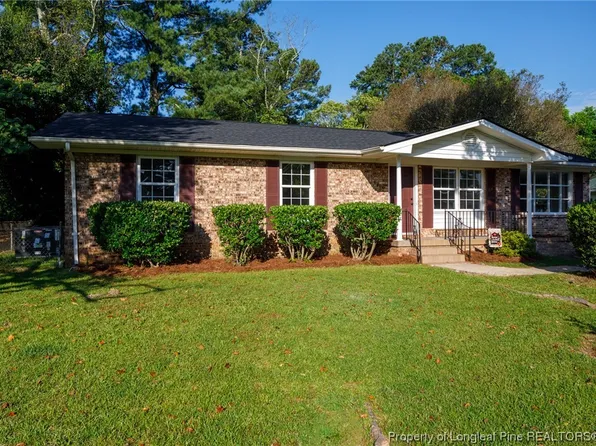5457 Mesa Dr, Fayetteville, NC 28303