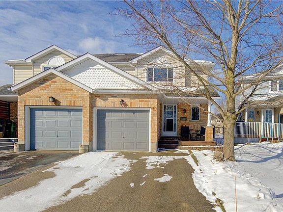 2nd image of 71 Hackberry St