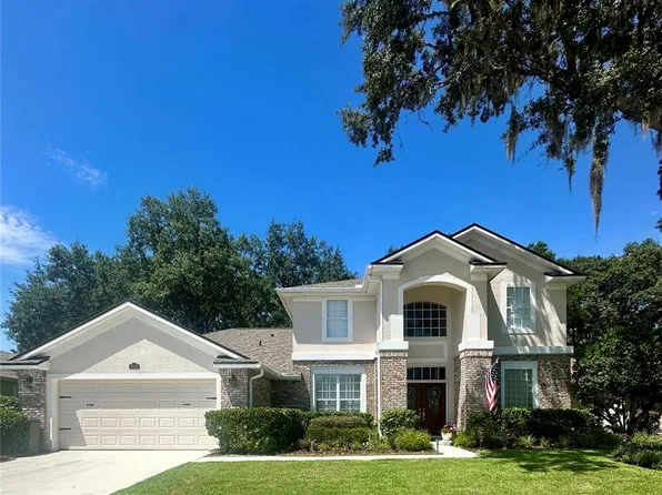 8052 Laurel Ridge Dr, Mount Dora, FL 32757