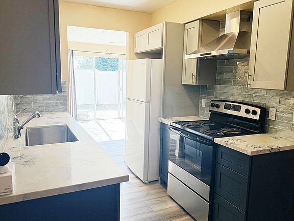 3rd image of 26897 Huntwood Ave APT 5