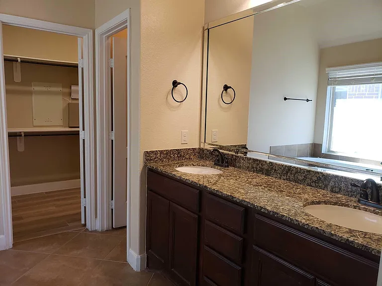 5927 Bristol Path Ln — Photo 14