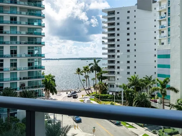 1300 Brickell Bay Dr APT 704, Miami, FL 33131