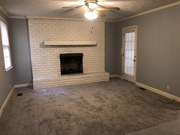 5th image of 237 Carriage Dr