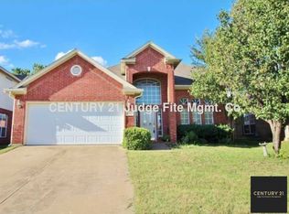 12825 Peach Tree Way, Euless, TX 76040