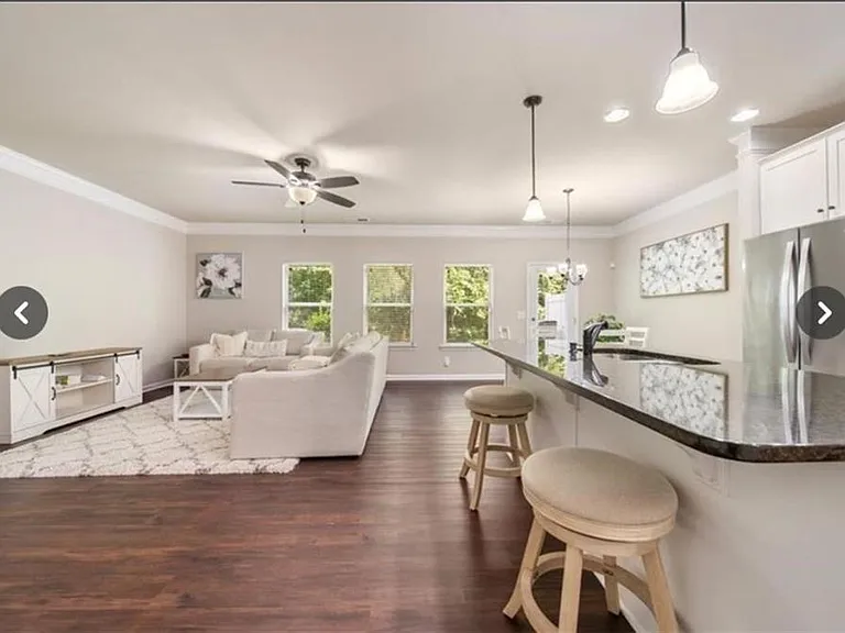 1427 Haynescrest Ct — Photo 5
