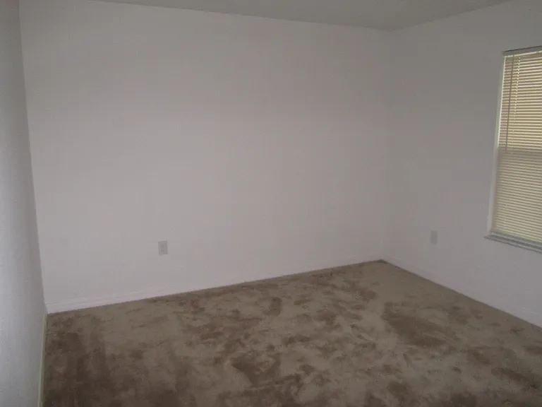 365 Blue Lake Cir — Photo 27