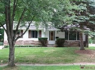 1059 Middlecoff Dr, Akron, OH 44313