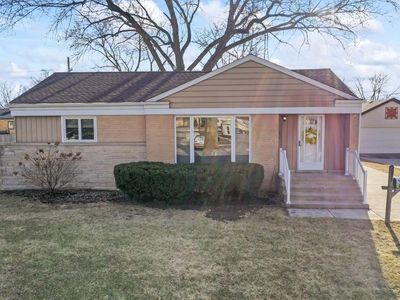 675 E Clarendon Ct, Arlington Heights, IL, 60004