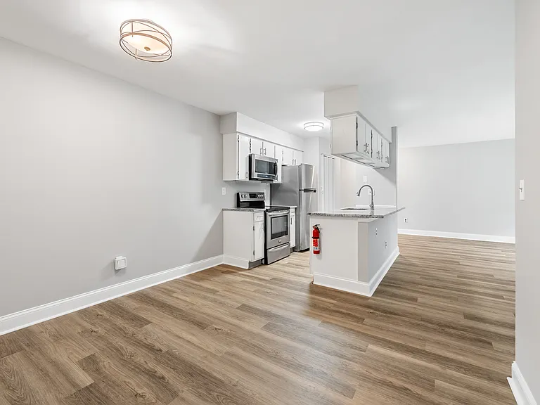 111 Aimwick Ct — Photo 13