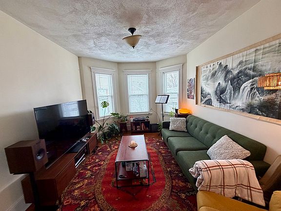 2nd image of 5 Partridge Ave