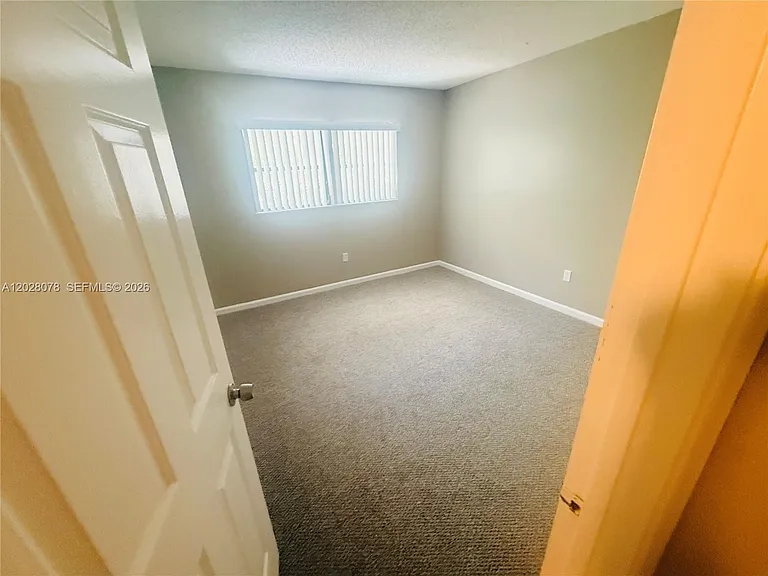 10787 Royal Palm Blvd #5 — Photo 26