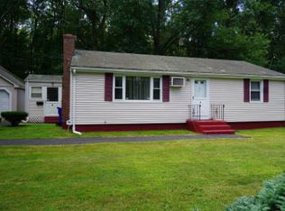 3 Fern Dr, Bloomfield, CT 06002