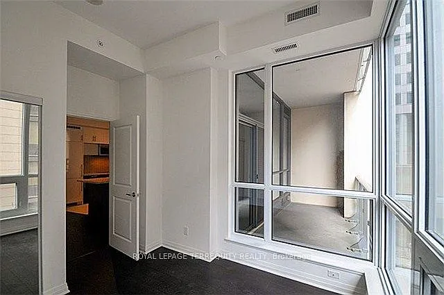 8 Mercer St #206 — Photo 8