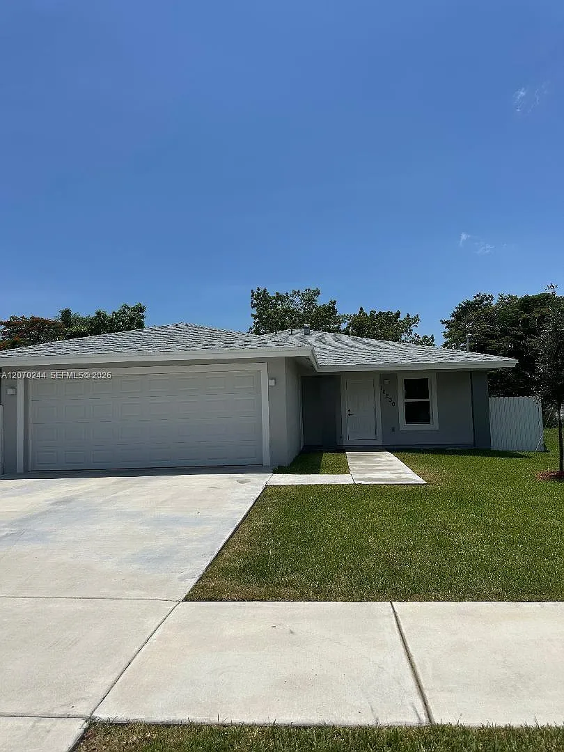 Dixie Pines 2nd Rev — Photo 1