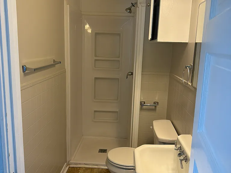 422 W Main St #1 — Photo 18