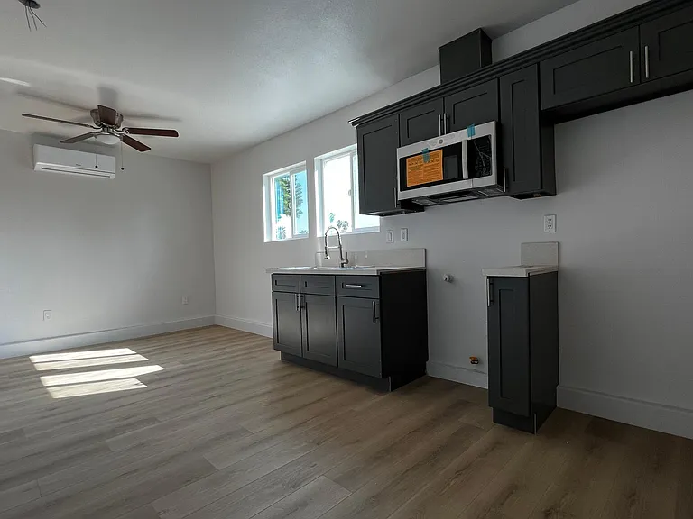14709 Blackwood St — Photo 7