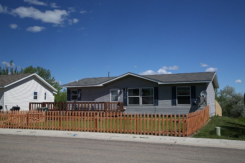 1st image of 455 Dunnuck St
