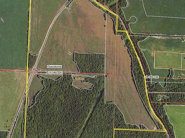 355 West St, Osawatomie, KS 66064