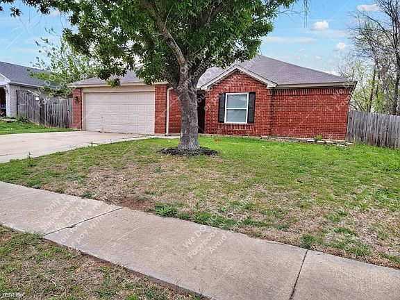 3rd image of 5001 Glennwood Dr