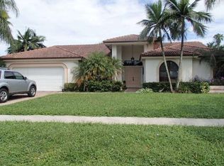10761 NW 4th St, Plantation, FL 33324