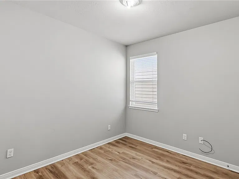 3007 Stevens Dr — Photo 17