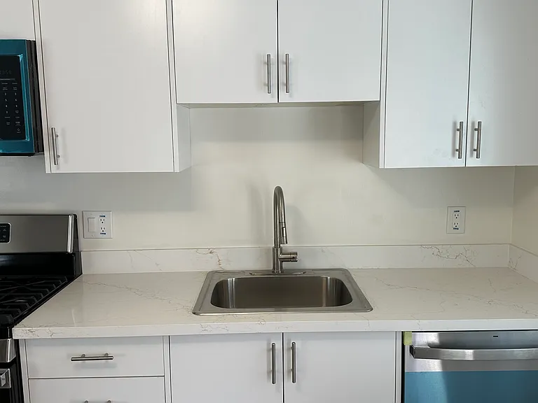 3237 Courtland Ave #A — Photo 24