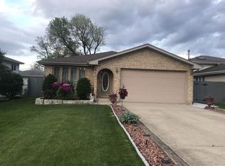8527 S 79th Ave, Justice, IL 60458