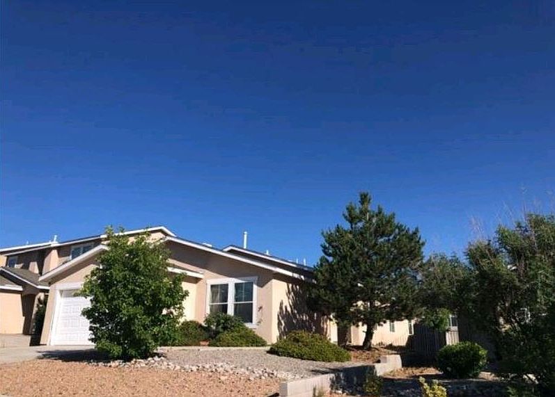 2nd image of 3731 Cattle Dr NE