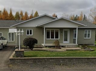 432 Isidore Boucher Blvd, Edmundston, NB E7B 1Y1