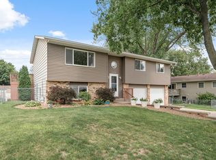 1508 Tierney Dr, Hastings, MN 55033